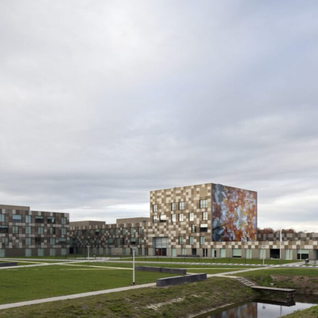 DebomaNL - Onderwijspark Ezinge Meppel - Feature